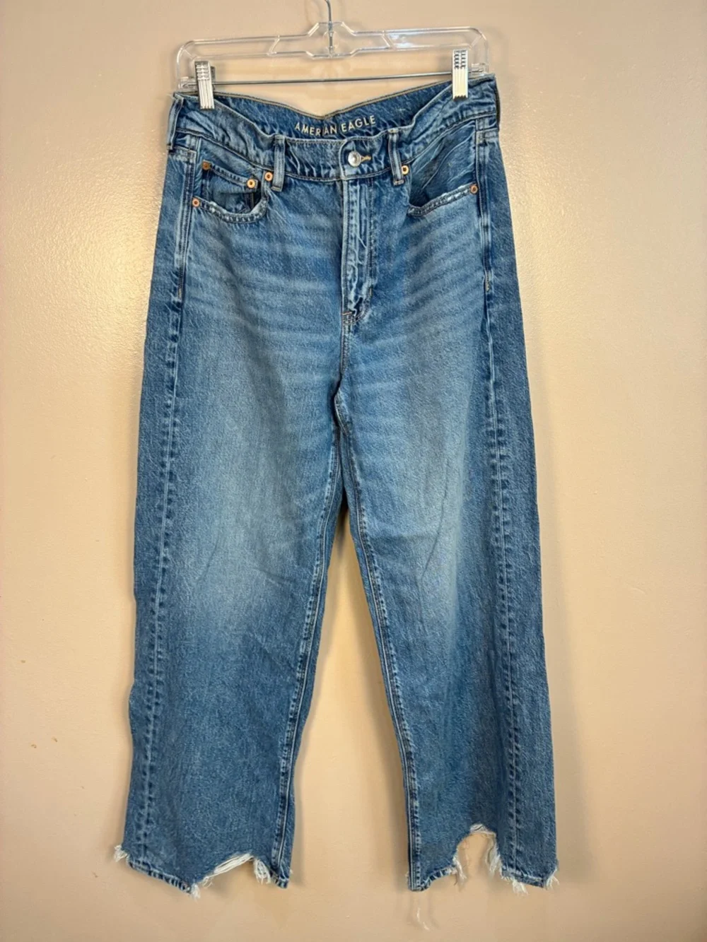 American Eagle Super High Rise Baggy Wide Leg Jeans - Picture 4 of 13